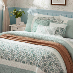 6 Piece Cotton Percale Quilt Set with Throw Pillows Aqua King/Cal King