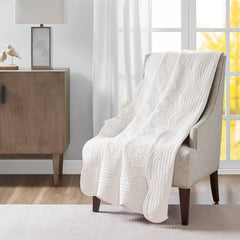 Oversized Quilted Throw with Scalloped Edges White 60x72"
