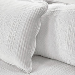 6 Piece Reversible Scalloped Edge Daybed Cover Set White Daybed