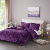 Twin/Twin XL Velvet Comforter Set with Throw Pillow