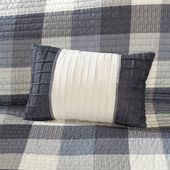 6 Piece Printed Herringbone Quilt Set with Throw Pillows Grey King/Cal King