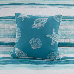 6 Piece Printed Quilt Set with Throw Pillows Aqua Full/Queen