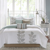 6 Piece Embroidered Quilt Set with Throw Pillows Blue King/Cal King