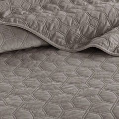 3 Piece Velvet Quilt Set Taupe Full/Queen