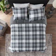 King/Cal King 3M Scotchgard Down Alternative All Season Comforter Set