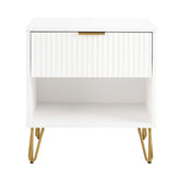 Nightstand in White