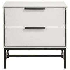 Yountville White 2-drawer Nightstand Bedside Table