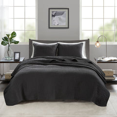 3 Piece Quilt Set Black Full/Queen