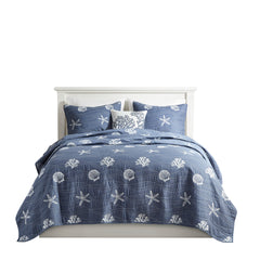 4 Piece Cotton Reversible Embroidered Quilt Set with Throw Pillow Navy King/Cal King