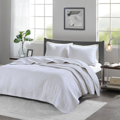 2 Piece Quilt Set White Twin/Twin XL
