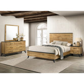 Georgina Natural Pine 4-piece Queen Bedroom Set