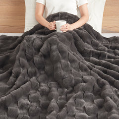 50x60" Faux Fur Throw