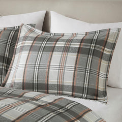 Twin/Twin XL Plaid Comforter Set