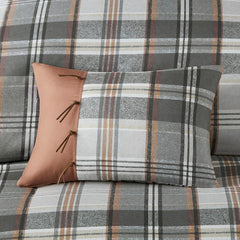 Full/Queen Plaid Comforter Set