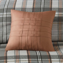 Full/Queen Plaid Comforter Set
