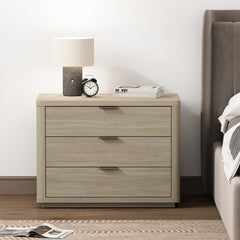 Nightstand in Natural