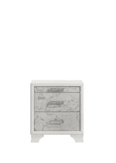 Soul Modern style Full 5PC bedroom set made with wood and Drawers in white