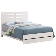 Geary Coastal White Eastern King Panel Bed