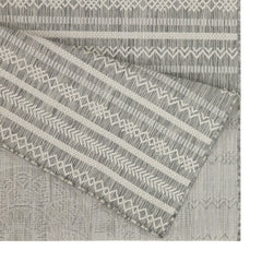Sunshine GC_HAR2018 Silver 2 ft. 7 in. x 7 ft. 3 in. Indoor/Outdoor Area Rug