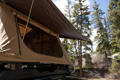 Rooftop Tent for SUV & Truck Camping – 1000D Waterproof, Quick-Setup Design with Telescopic Ladder for 2-3 Person Family Adventures