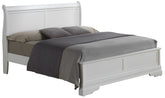 Elegant Traditional Full Bed In Crisp White