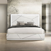 Ultra Modern White Finish Stylish Queen Bed w LED Light Embossed Lines Design Contemporary Bedroom Furniture 1pc