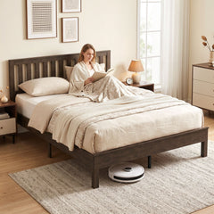 HOMCOM Queen Size Bed Frame with Headboard and Footboard, Mid-Century Modern Wood Platform Bed Frame, Walnut