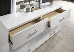 Stoholm Mirror