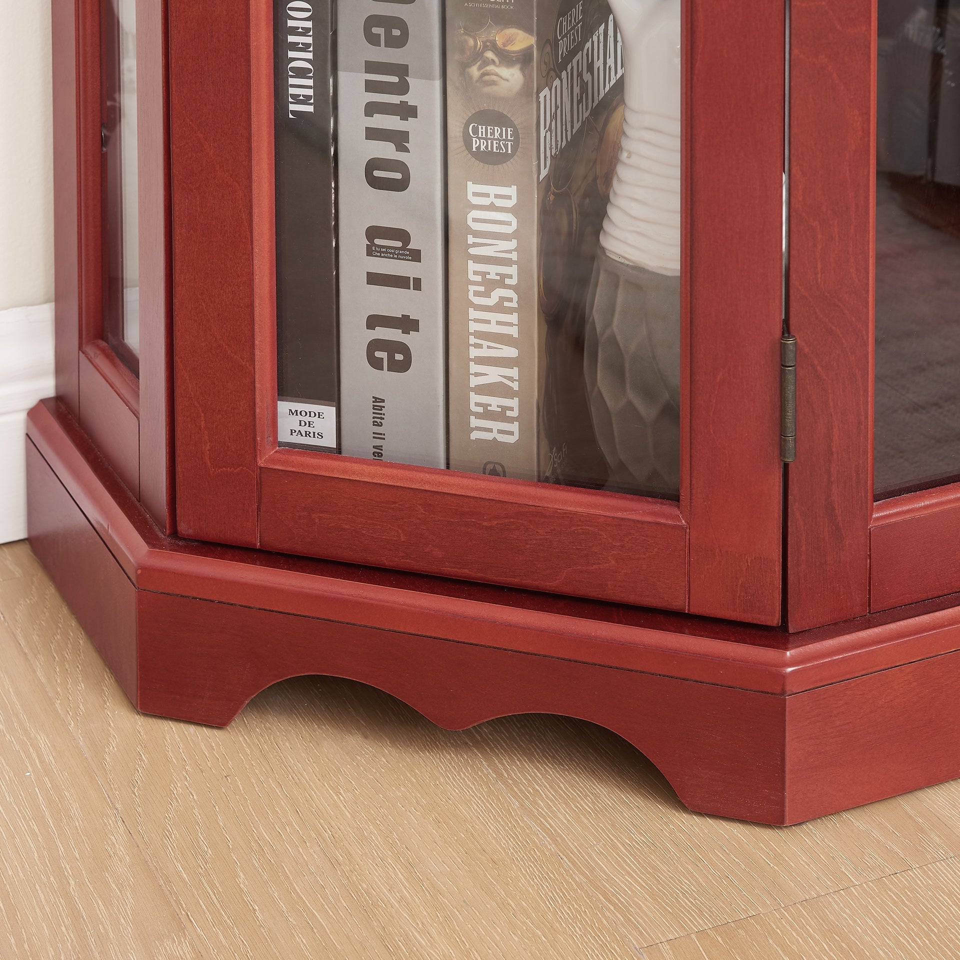 Curio Cabinet Lighted Glass Display Curio Cabinet w/Tempered Glass Doors and Shelves, Crown Corner Cabinet with Bulb, Corner Storage Decoration for Living room and Bedroom Cherry