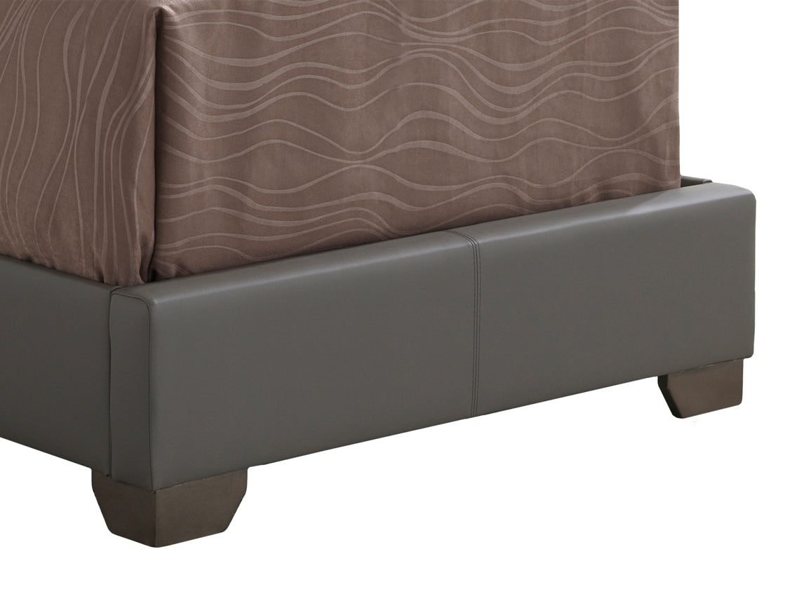 Charming Light Grey Full Bed For Cozy Spaces