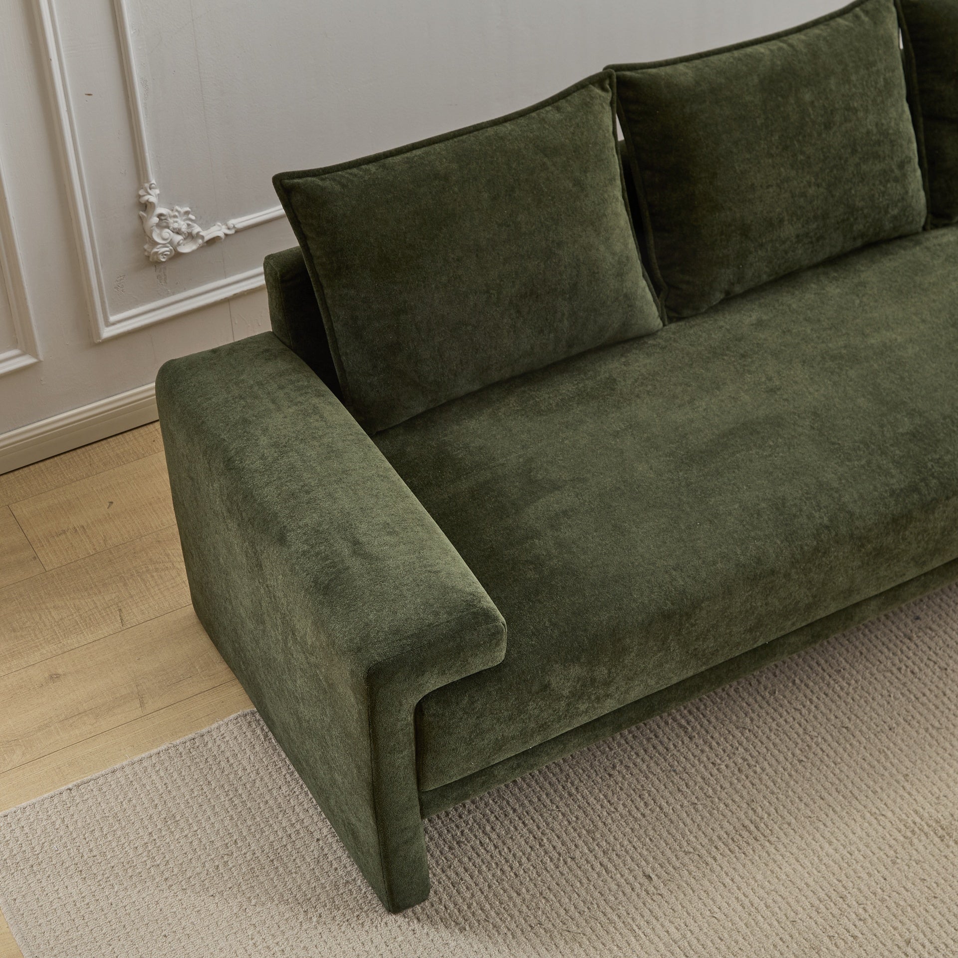 Algora 84.5 in. 3 Seater Modern Upholstered Velvet Sofa,Moss Green