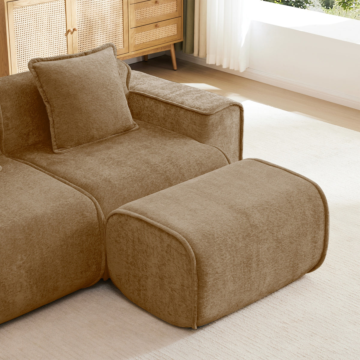 Harrison Ottoman Velvet- Brown
