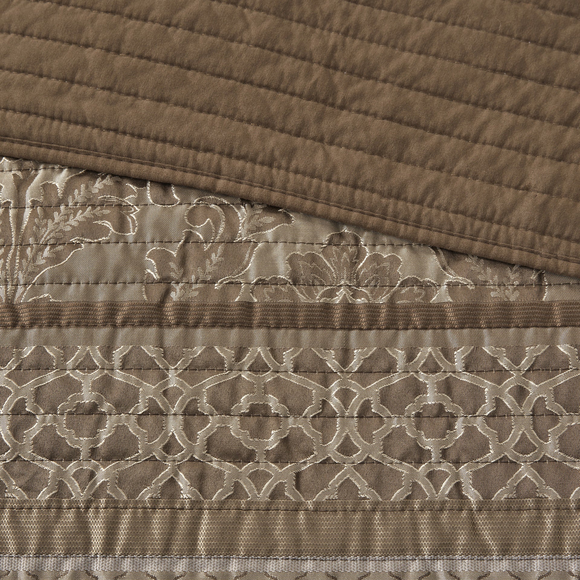 6 Piece Jacquard Quilt Set with Throw Pillows Brown/Gold King/Cal King