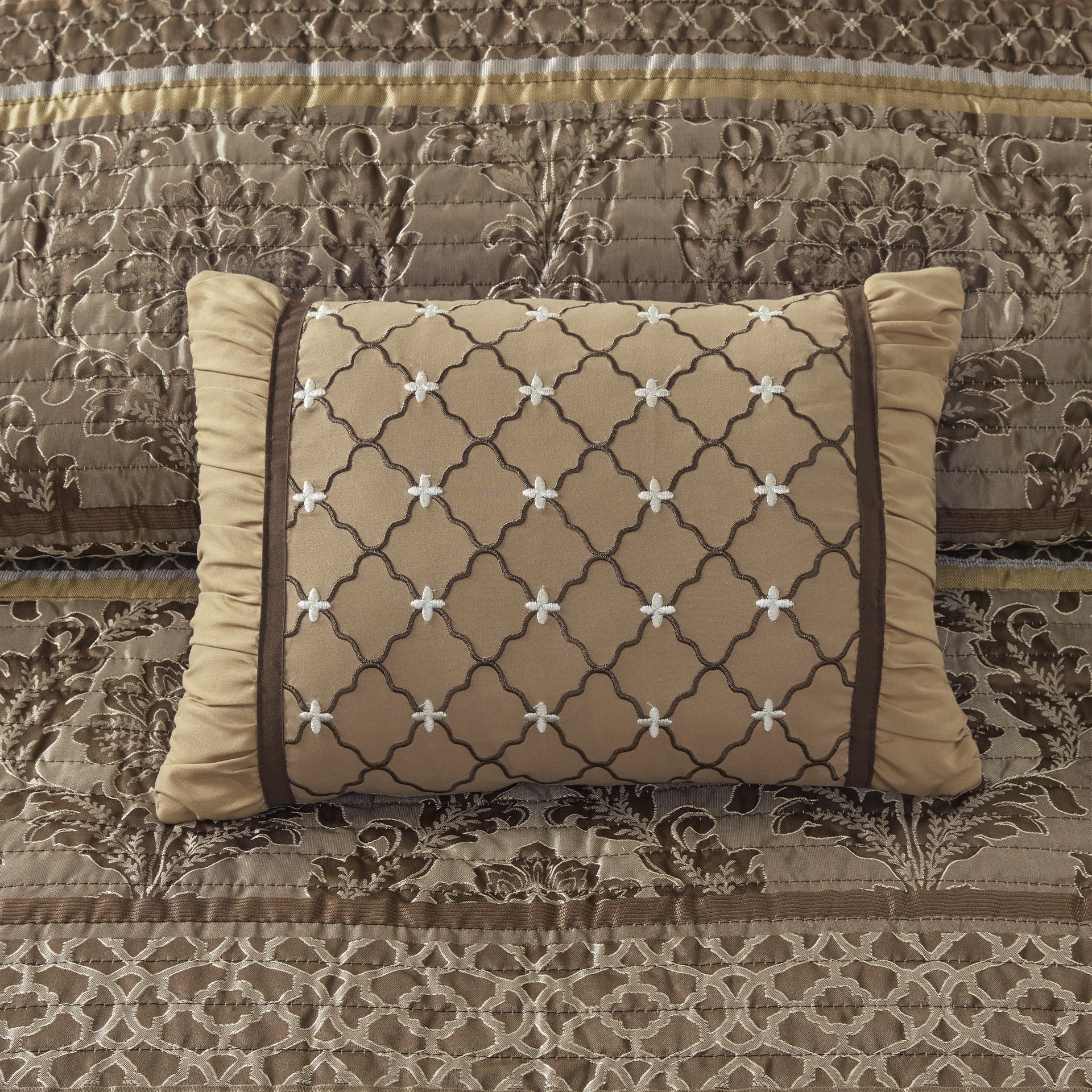 6 Piece Jacquard Quilt Set with Throw Pillows Brown/Gold King/Cal King