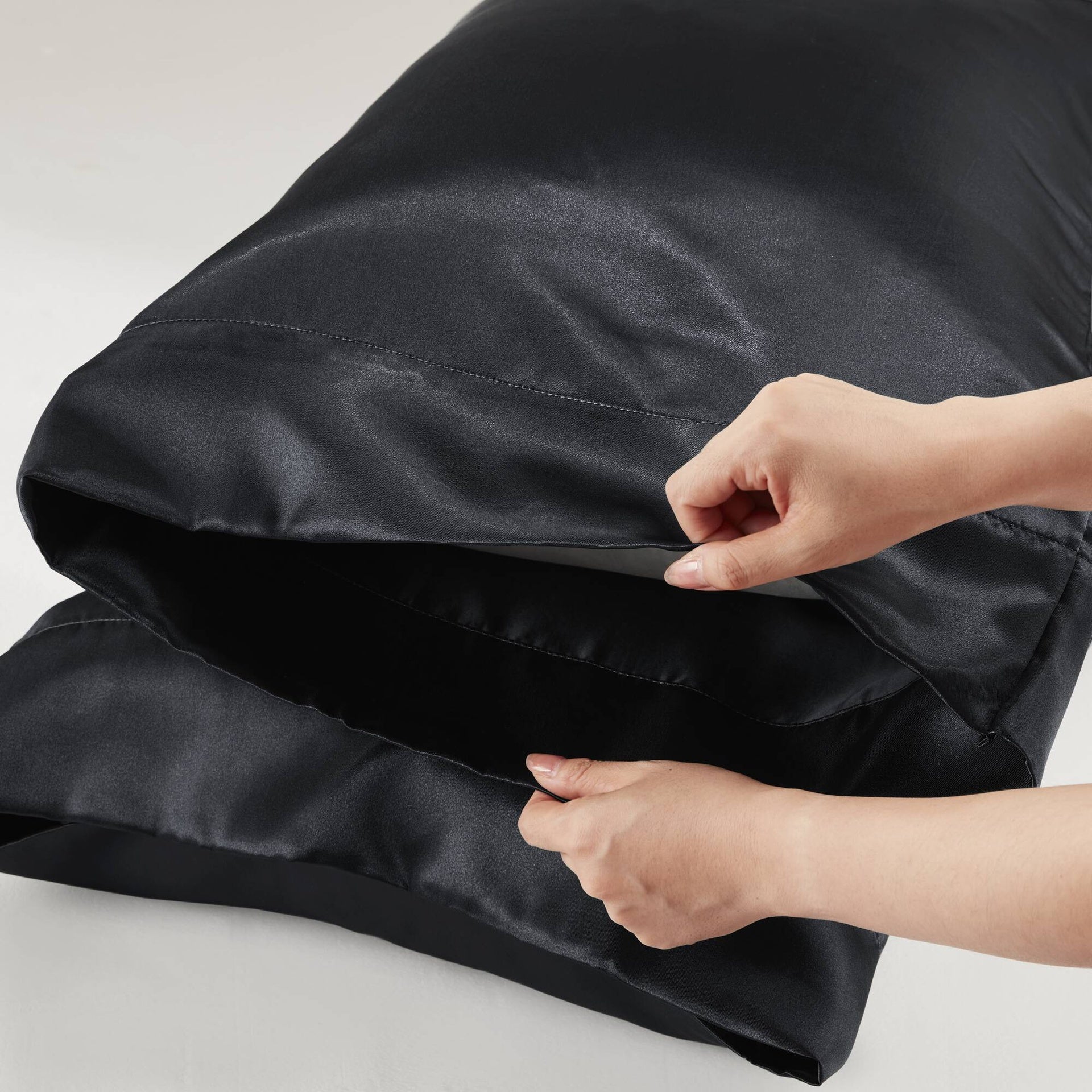 4 PCS Twin Luxury Sheet Set Black
