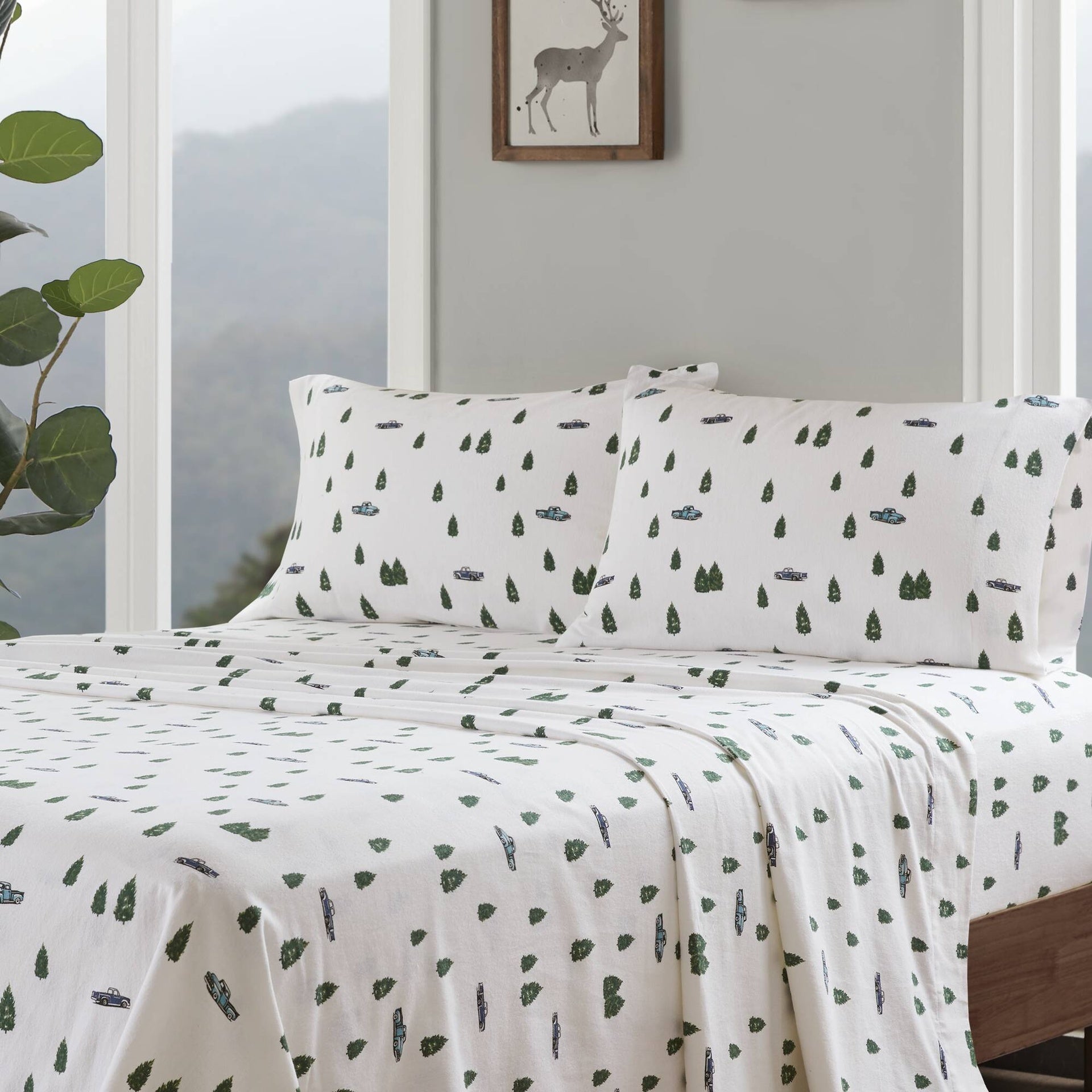 4 PCS Queen Sheet Set Green Trees & Trucks