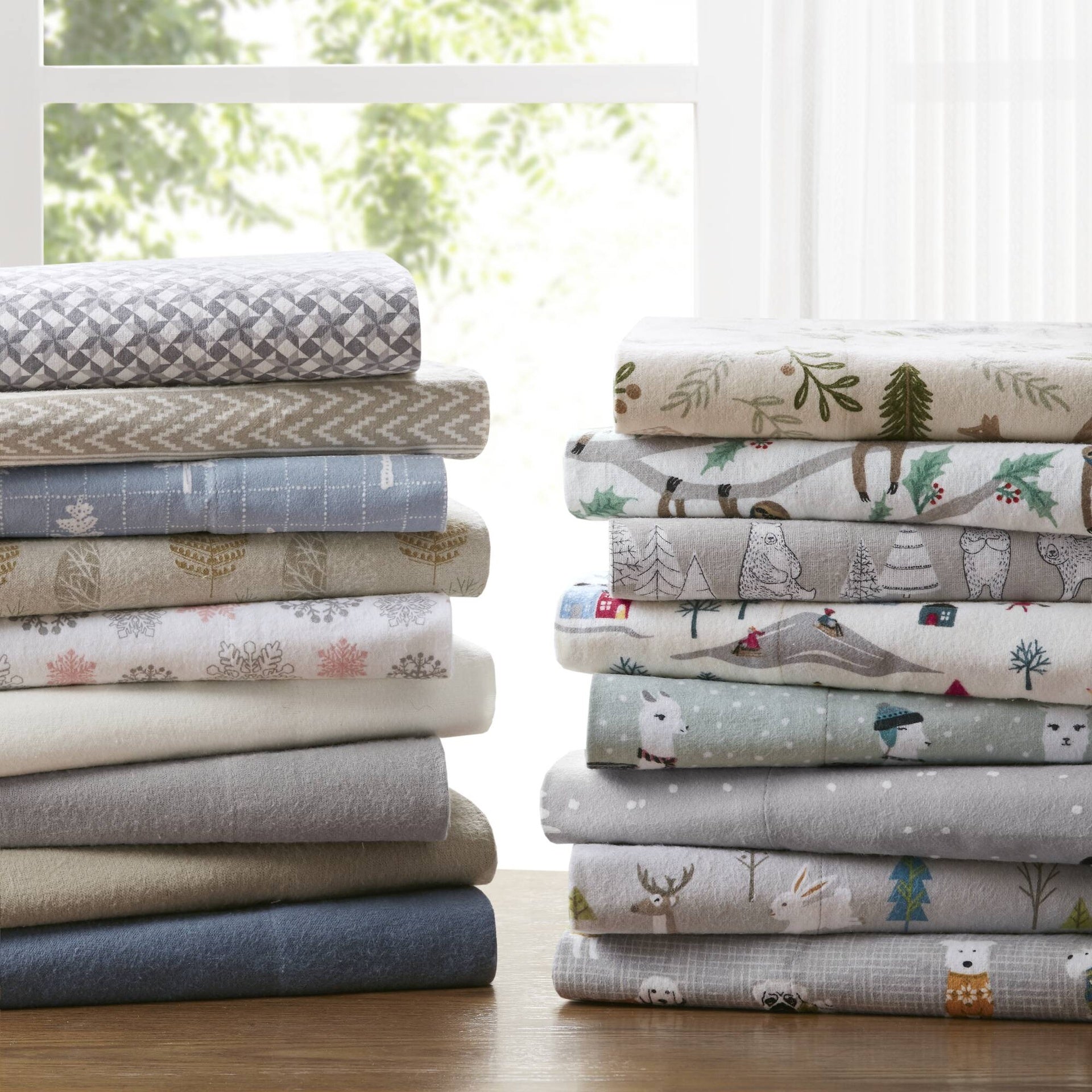 4-Piece Queen 100% Cotton Flannel Printed Sheet Set,Snowflake