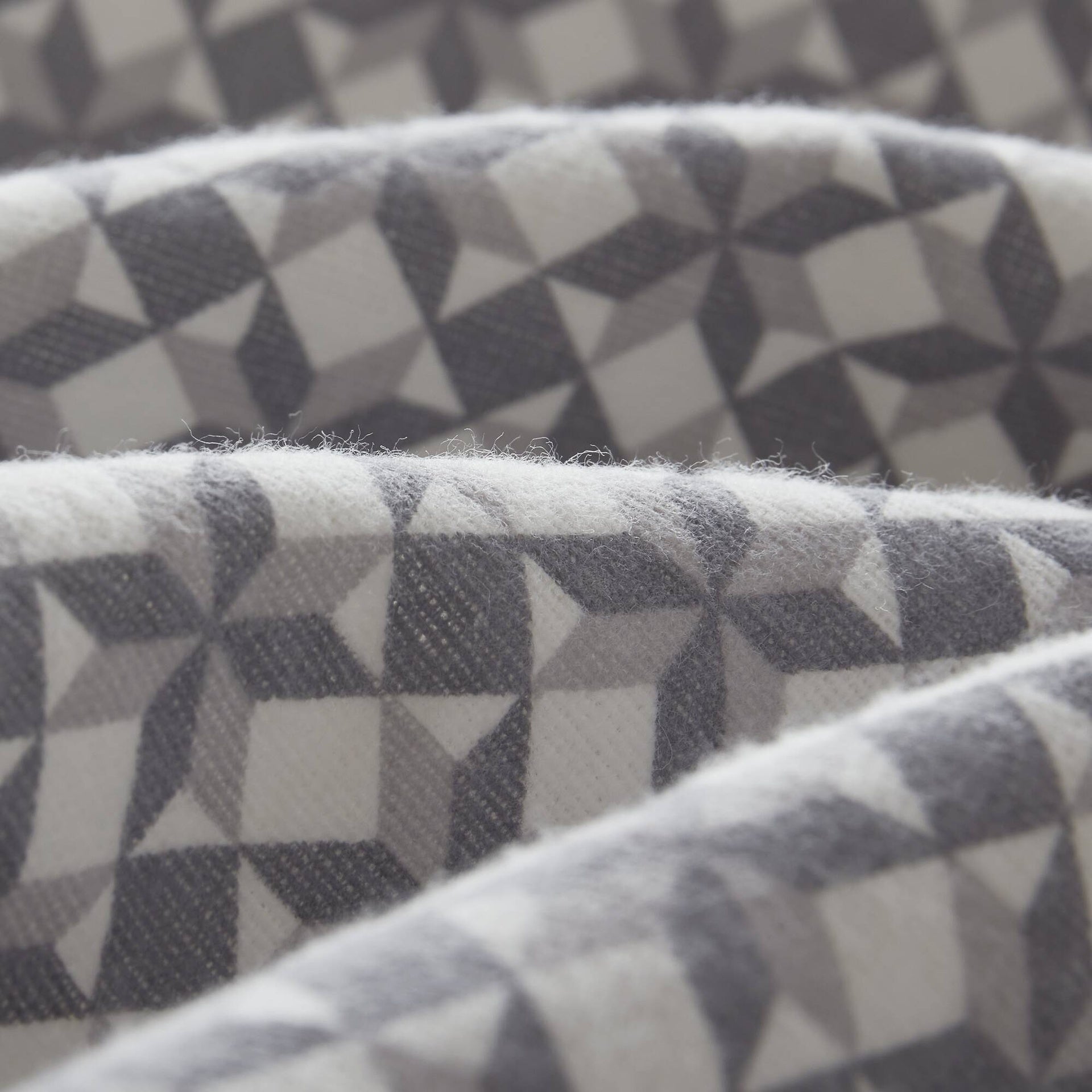 4-Piece Queen 100% Cotton Flannel Printed Sheet Set,Snowflake