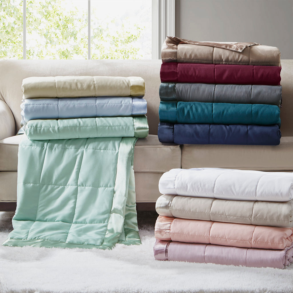 Lightweight Down Alternative Blanket with Satin Trim Blue King