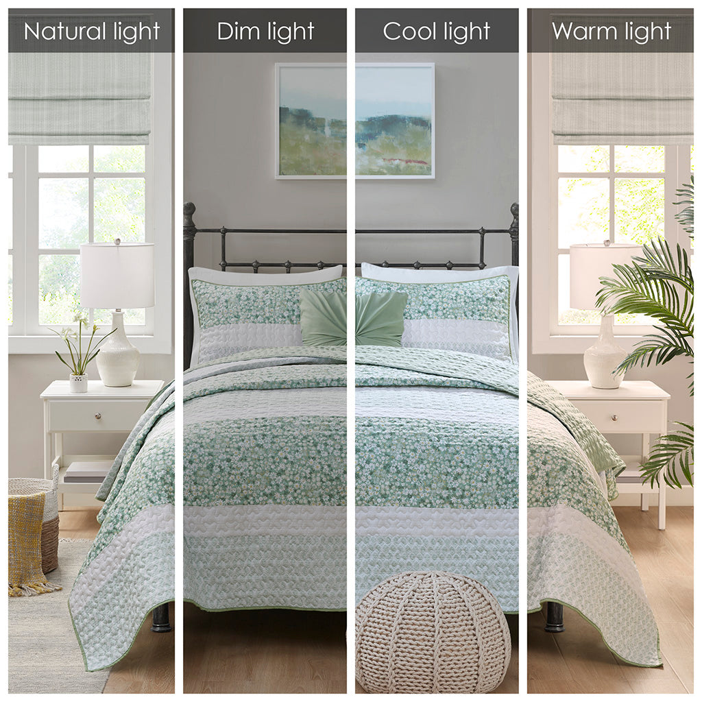 King/Cal King 4 Piece Seersucker Quilt Set with Throw Pillow