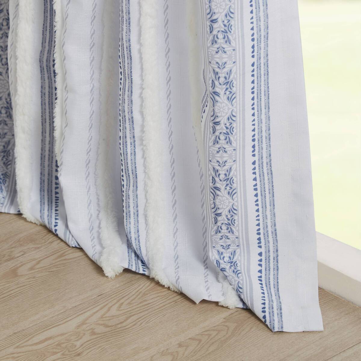Poly Printed Curtain Panel with Tufted Stripe and Lining White/Navy 50x84"