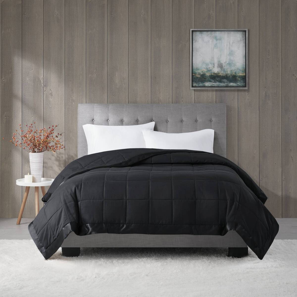 Lightweight Down Alternative Blanket with Satin Trim Black Full/Queen