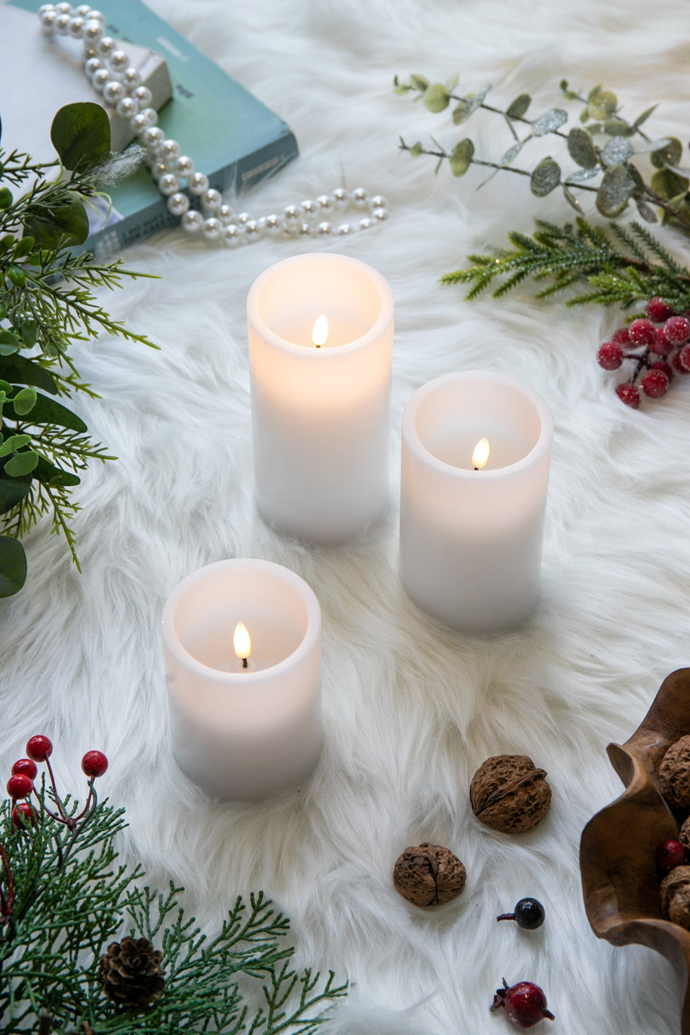 Set of 3 White LED Candles with Remote Timer, L:D3X6" M:D3X5" S:D3X4"