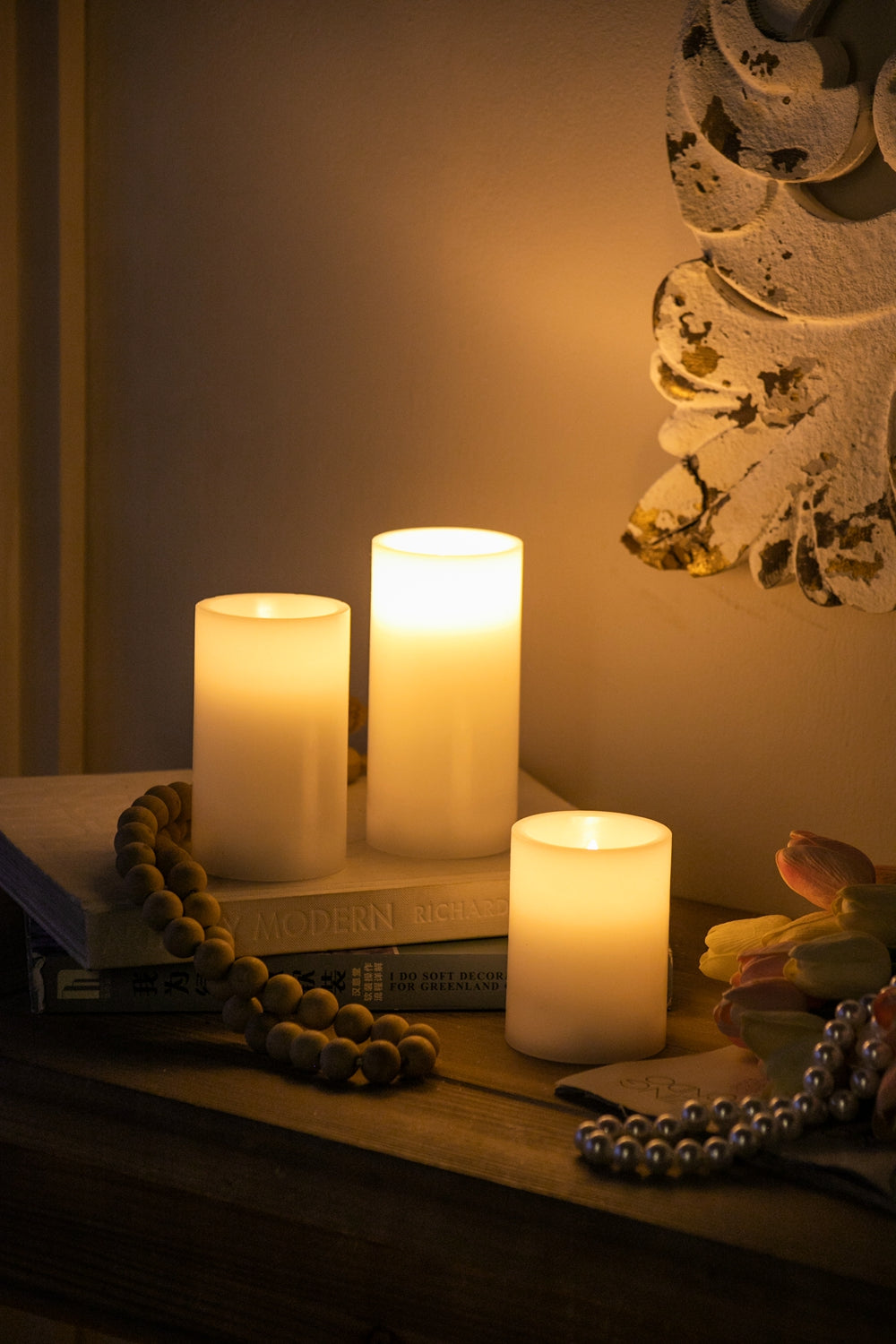 Set of 3 White LED Candles with Remote Timer, L:D3X6" M:D3X5" S:D3X4"