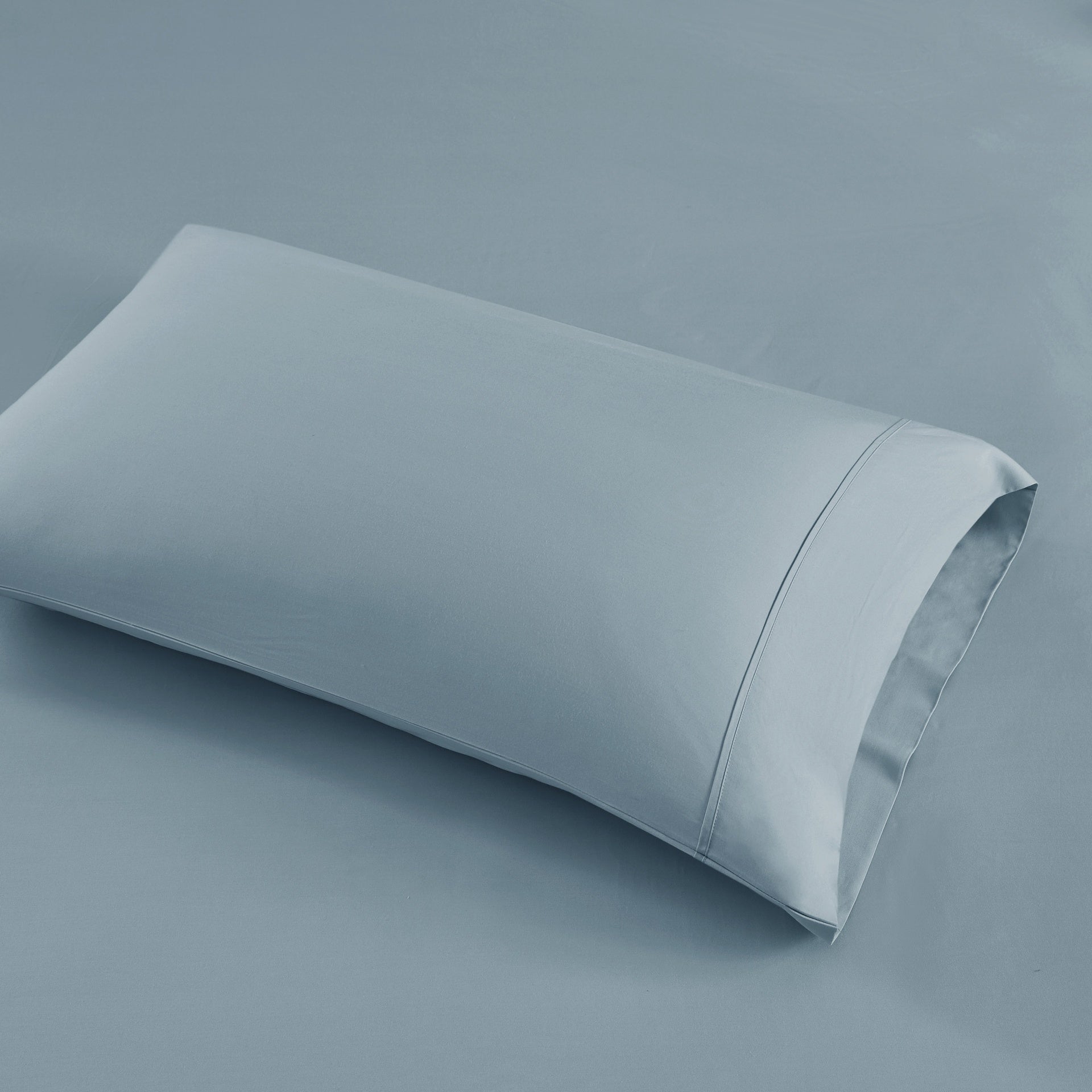 4-Piece Queen HeiQ Smart Temperature Cotton Blend Sheet Set, Blue