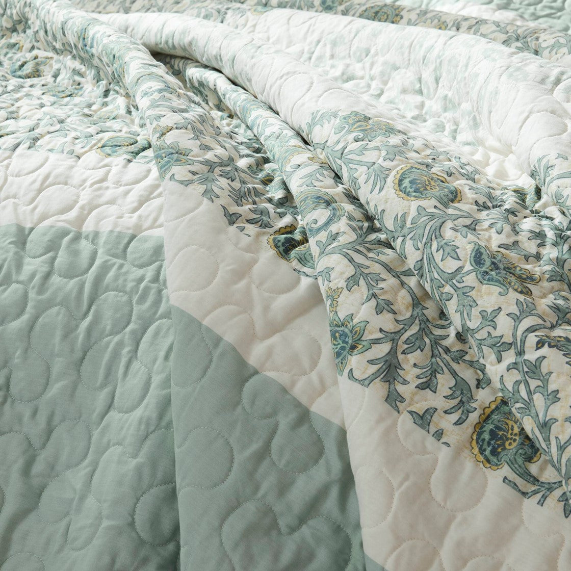 6 Piece Cotton Percale Quilt Set with Throw Pillows Aqua Full/Queen