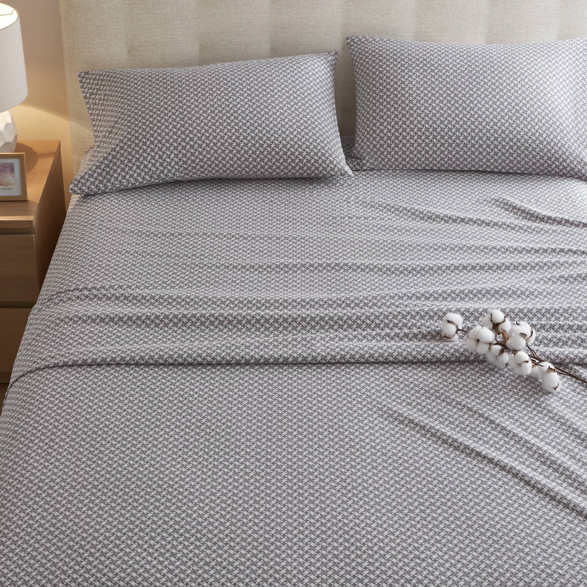 4-Piece Full 100% Cotton Flannel Printed Sheet Set,Snowflake