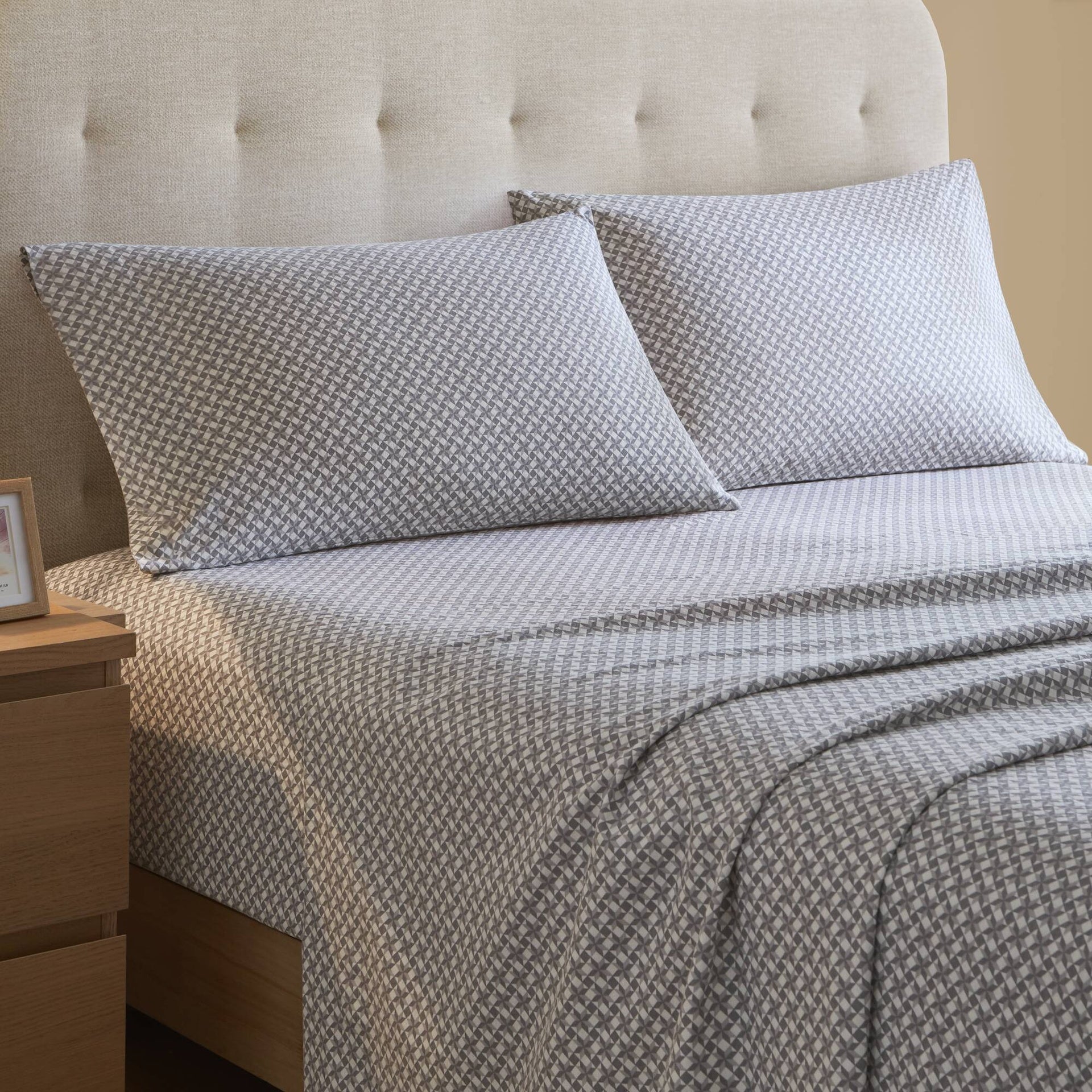 4-Piece Full 100% Cotton Flannel Printed Sheet Set,Snowflake