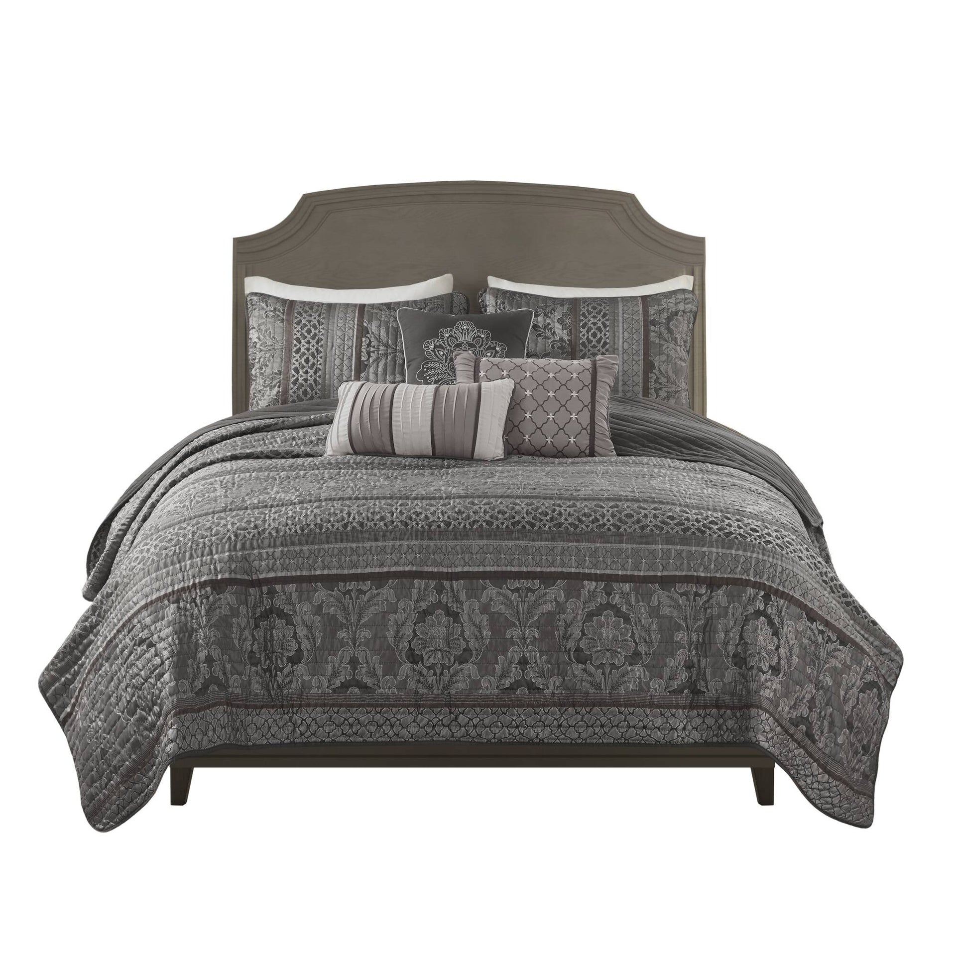 6-Piece King/Cal King 6 Piece Jacquard Quilt Set with Throw Pillows,Grey