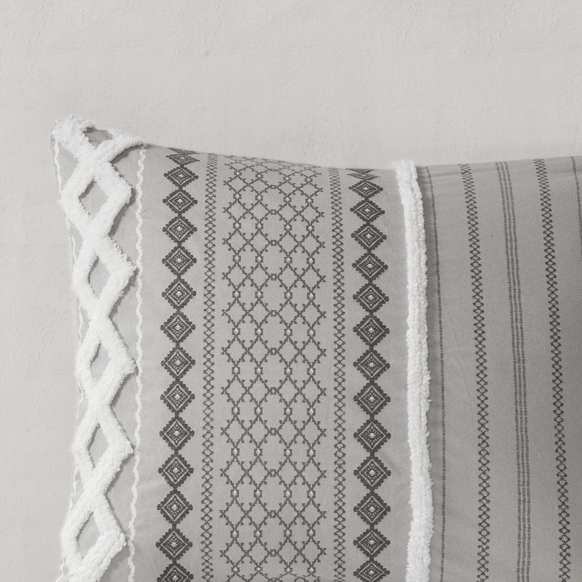 Cotton Printed Comforter Set with Chenille Gray King/Cal King